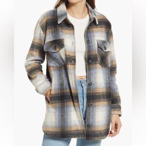 Thread & supply shirt jacket size medium